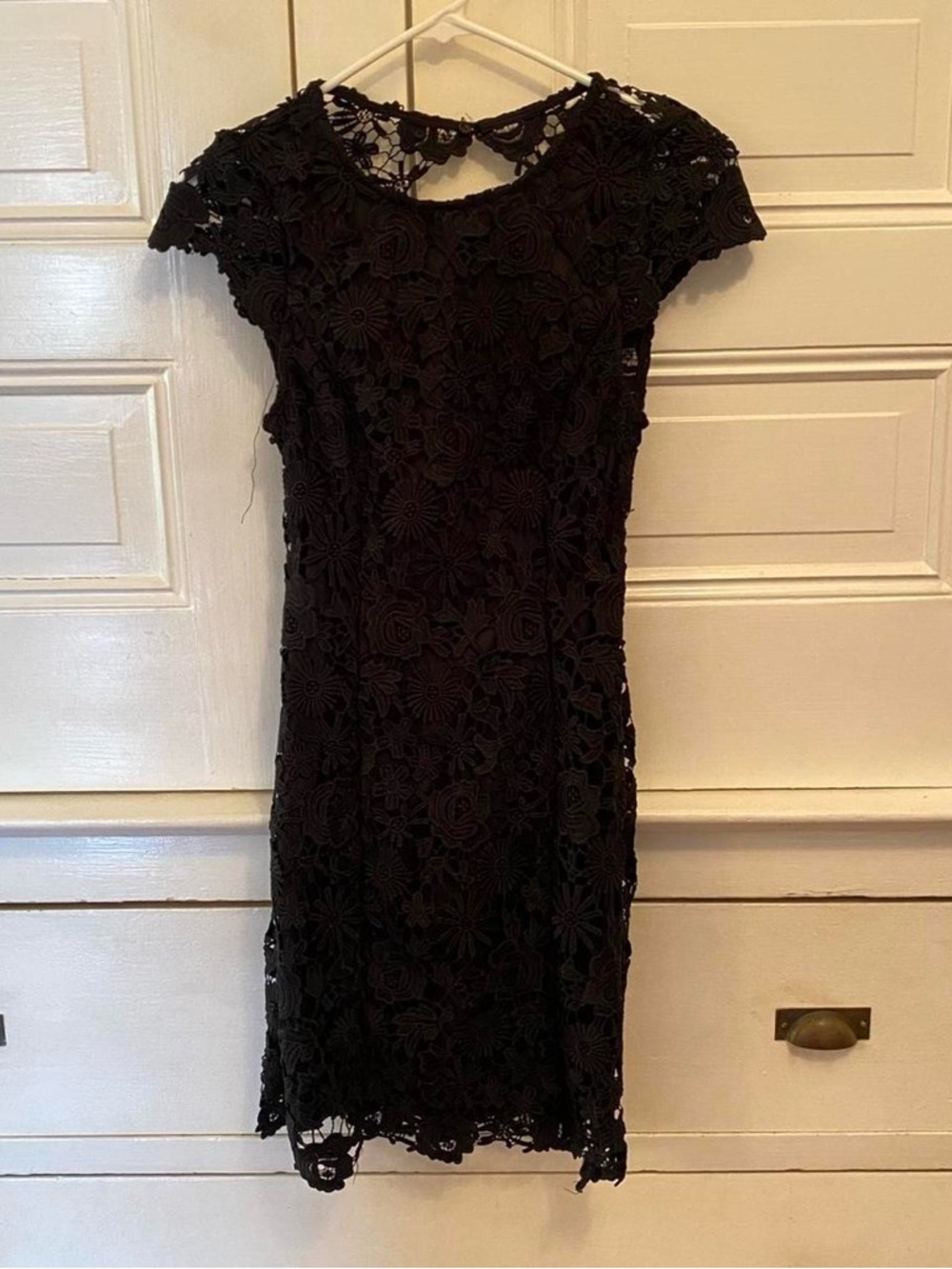 Lulu's Black Floral Lace Midi Dress